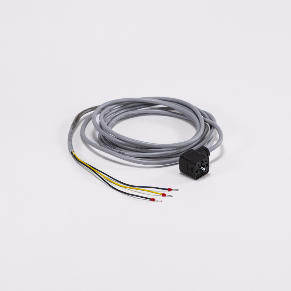 Cable 4.5m 3-pole with appliance plug