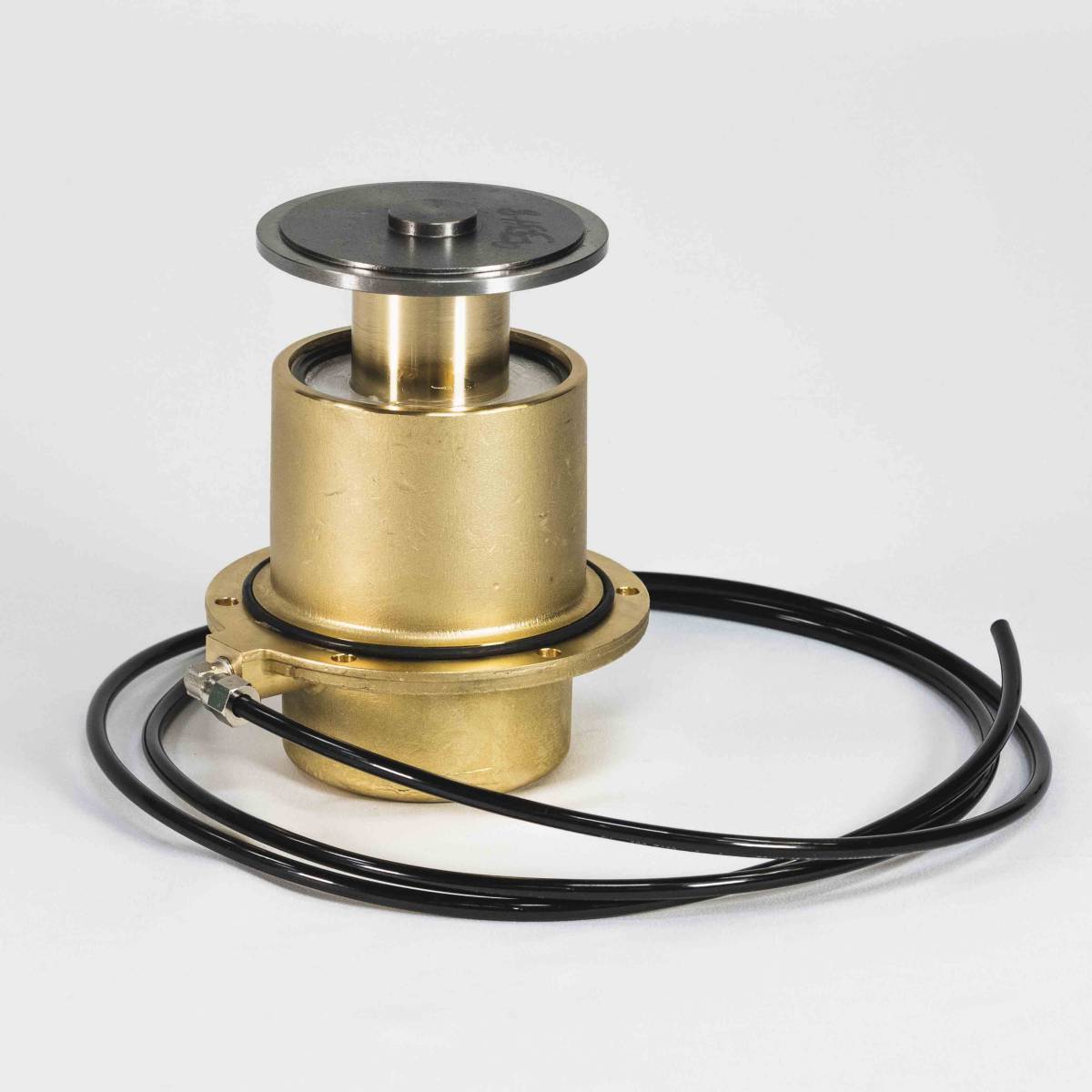 Insert for suction regulator